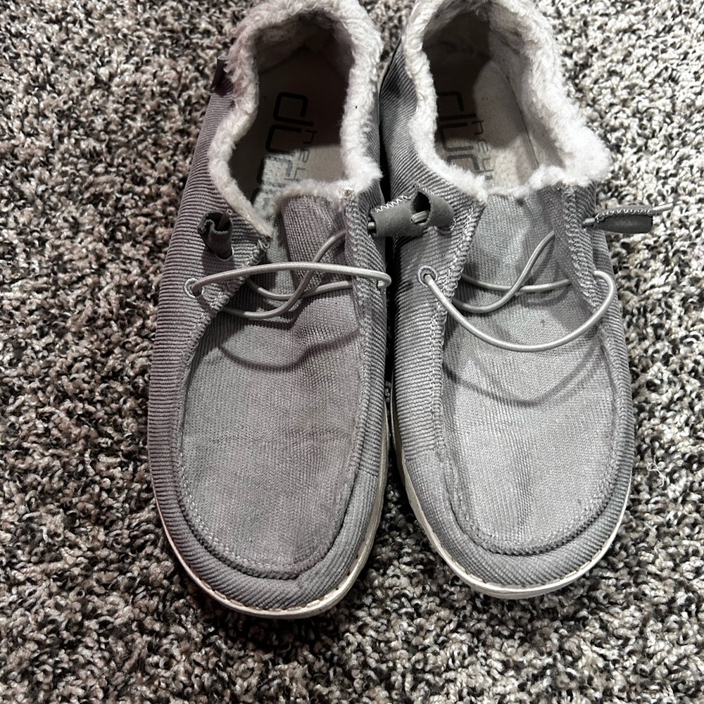 Woman’s Wendy Hey Dudes. Corduroy grey fuzzy inside.